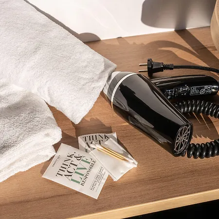 Marais Poitevin Est فندق 2*