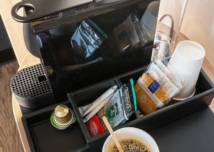 Отель Marais Poitevin Est Ньор